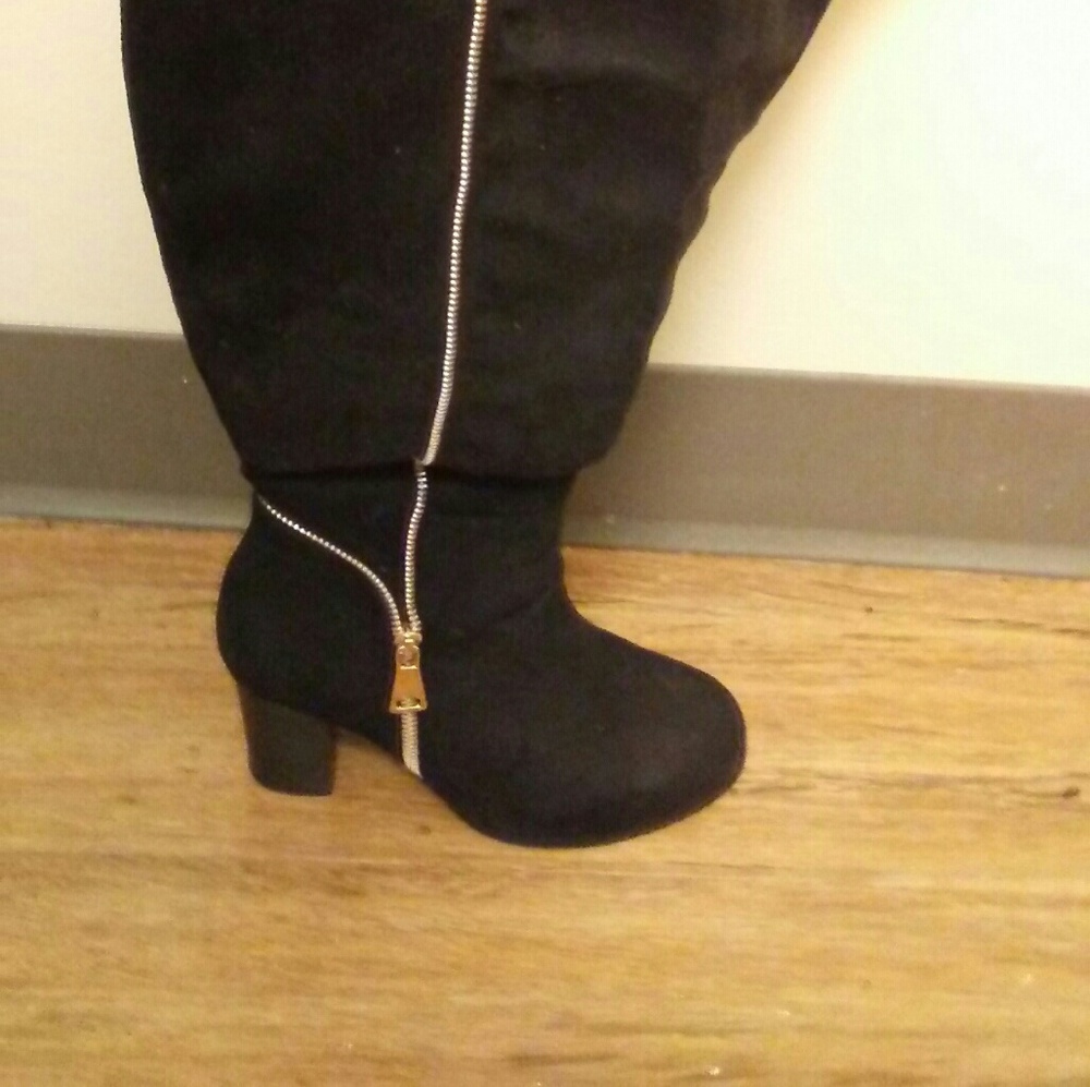 AKIRA Cheeky Suede High Boots